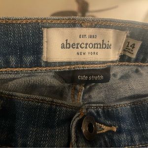 New listing Abercrombie cute stretch jeans girls 14